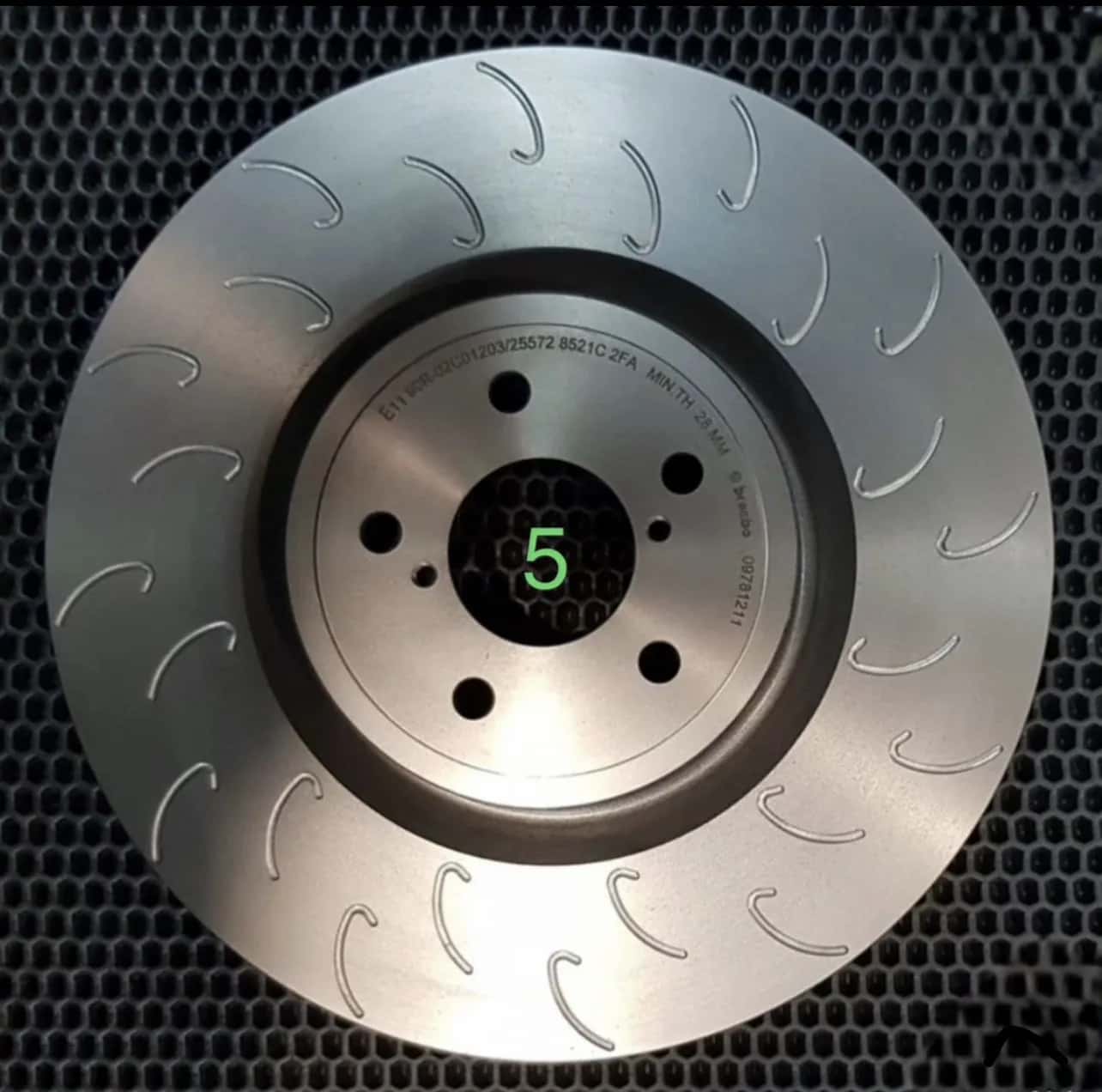 ​ В стоимость входит  очистка / аквабласт   Бонус! - аэрозольная покраска